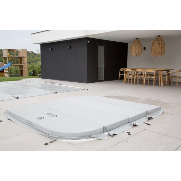 Spa Jacuzzi - Italian design - 5-6 places Virtus